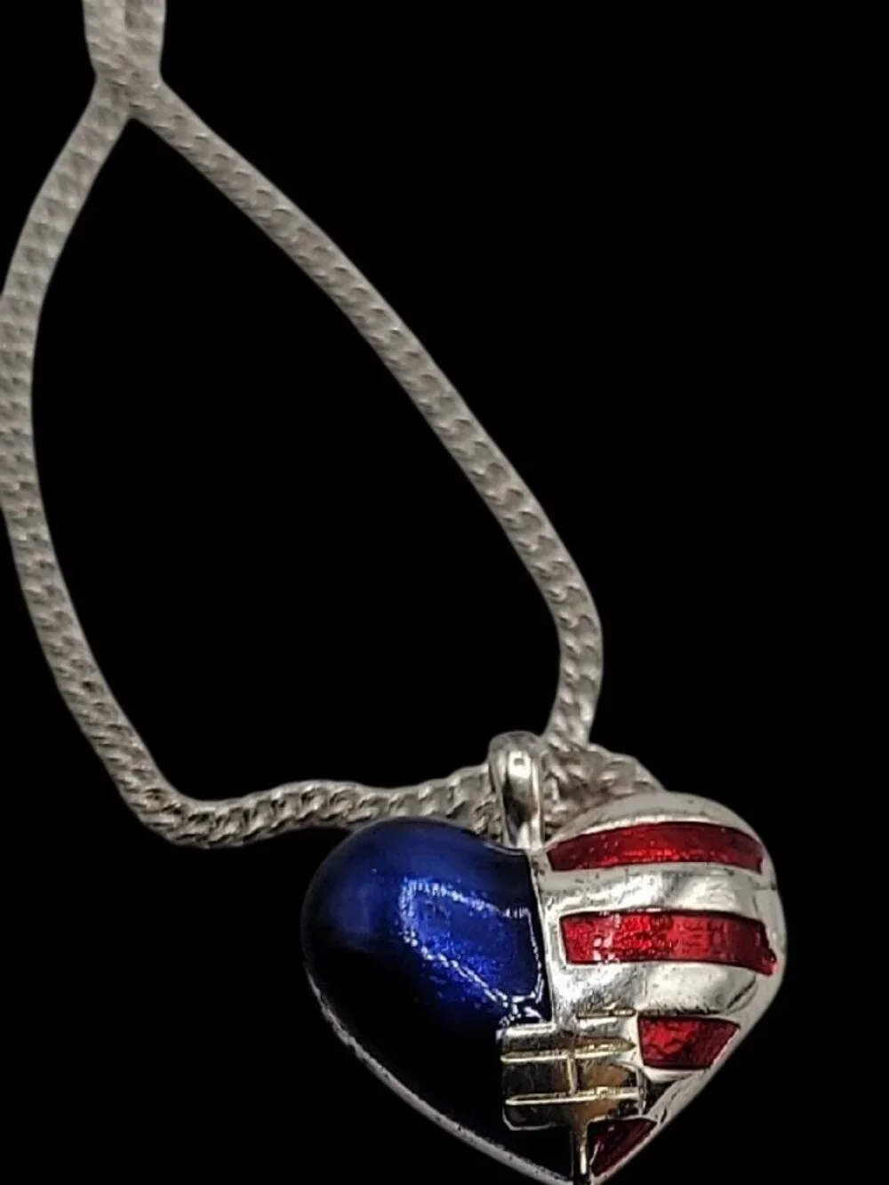 Patriotic Locket Necklace 3-D American Flag Locket on 18